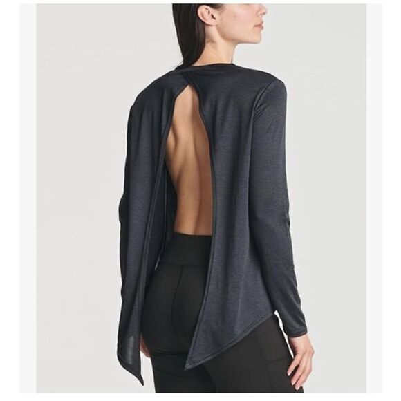 NEW~ Real Essentials Dry-Fit Long Sleeve  Tie Back Open Back Crop Top Athletic 2 - Picture 4 of 4